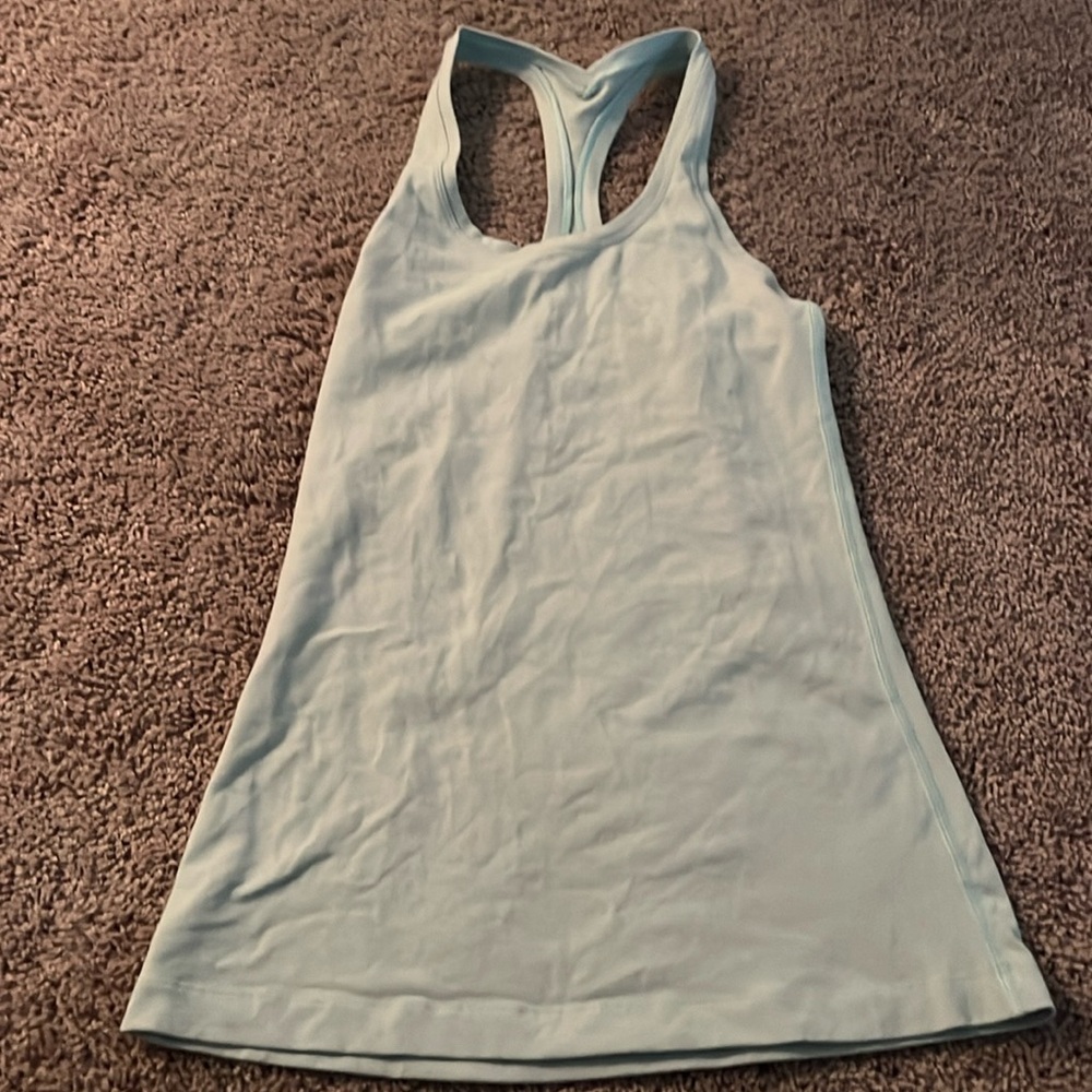 Lululemon size 6 tank